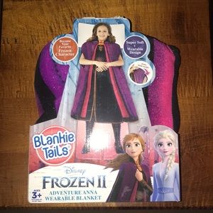 Disney Frozen 2 - Adventure Anna Wearable Blanket